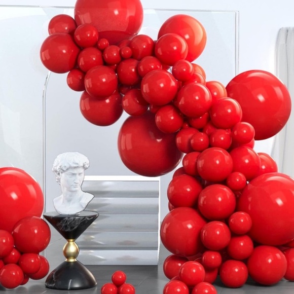 5for$10 Red Garland 110Pc Balloons Christmas, Bachelorette, & Birthday Party - Picture 1 of 5